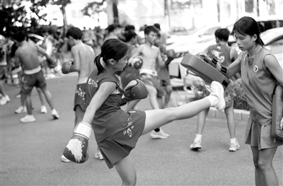 湛江队教练, tr 湛江队教练, tr