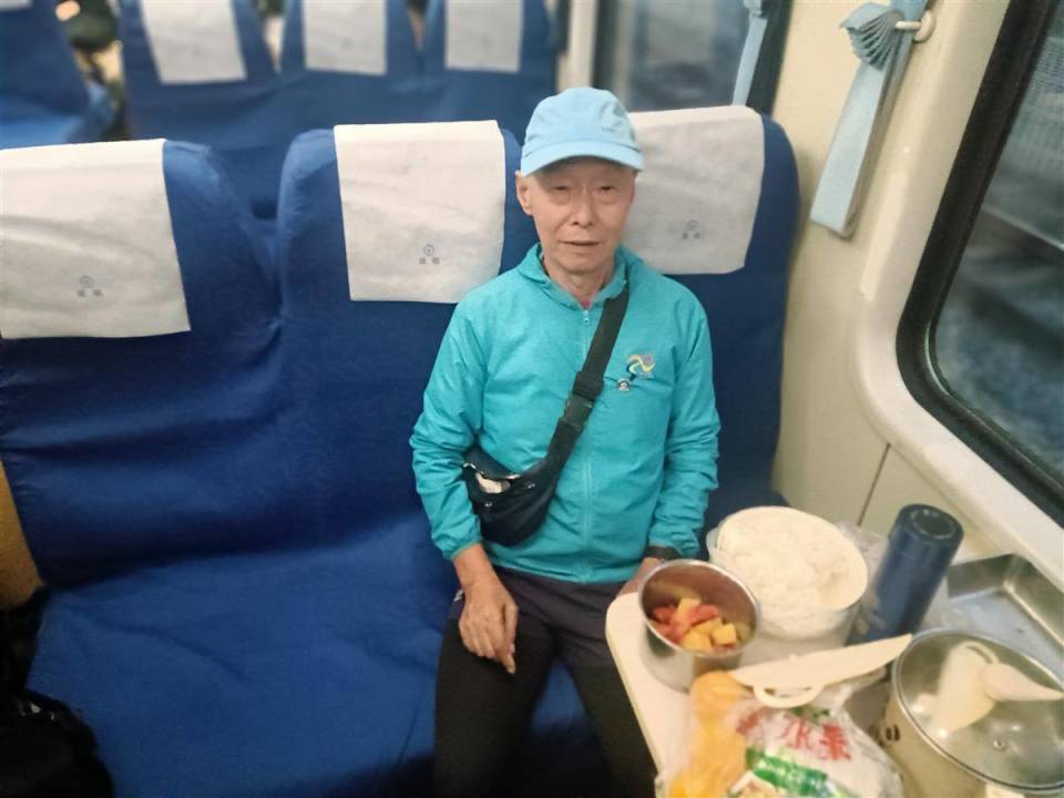 金黄, 访随州, inews