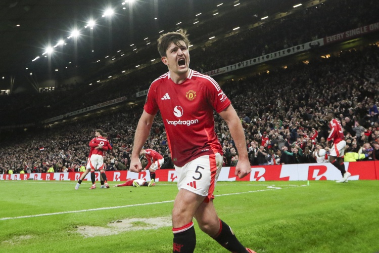 两年的折中, 完成了他为, 型替代者的